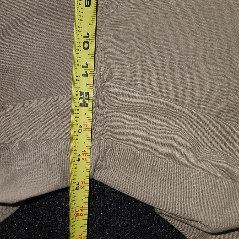 Genuine Dickies Men's Khaki Work Shorts Size 42 Flat Front 12.5